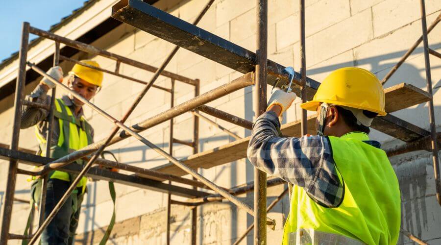 Professional residential roofers in Amherst, CO